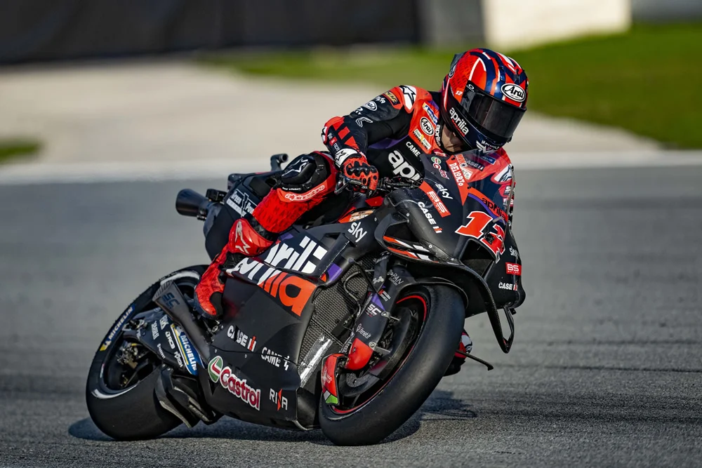 Aprilia Yarış Motor Teknolojileri Sokağa Nasıl Yansıyor?