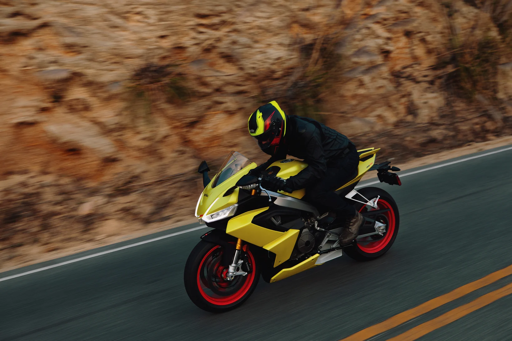 Aprilia RS 660